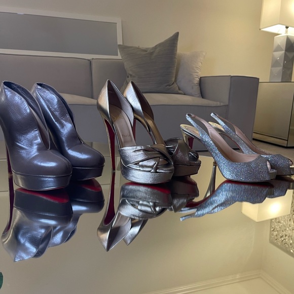 Christian Louboutin 
Champagne Leather Volpi 150 - Picture 10 of 10